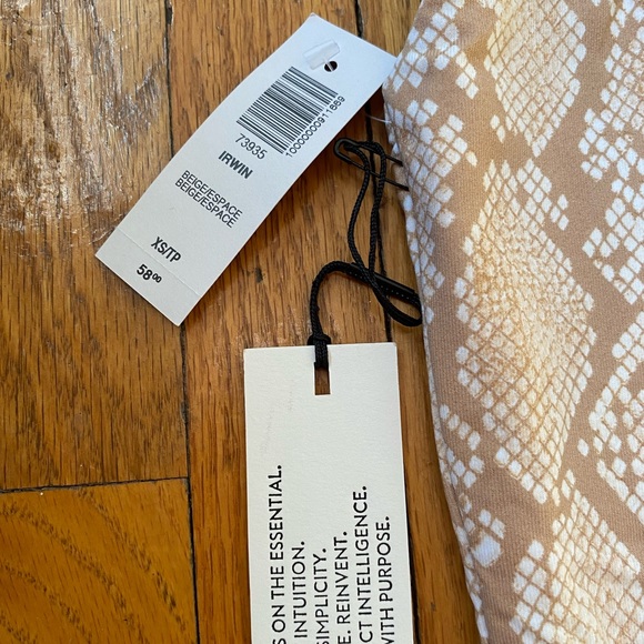 Baton (Aritzia) Irwin Contour Bodysuit - Picture 4 of 7